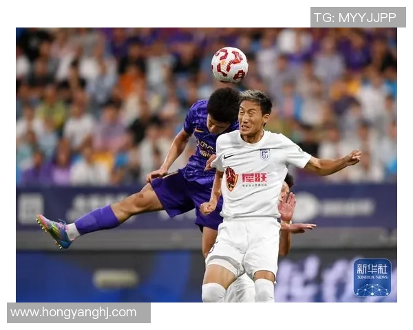 足球传奇人物的辉煌历程与成就探索:从球场英雄到全球偶像的蜕变之路 足球传奇人物的辉煌历程与成就探索:从球场英雄到全球偶像的蜕变之路