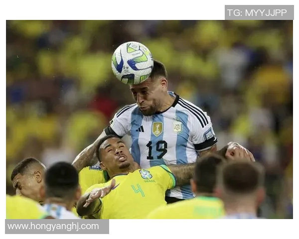 吉达阿赫利与扎巴汉的激烈对决展现足球魅力与战术智慧的巅峰较量